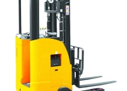 Electric forklifts - manly