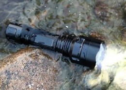 Several key factors to consider for outdoor flashlights - manly