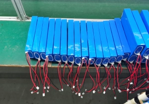12v solar battery - manly