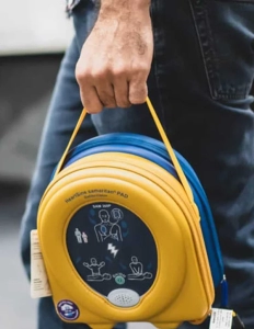 Portable defibrillator - manly